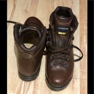 VASQUE GOR-TEX Hiking Boots